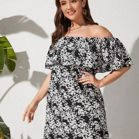 green emerald velvet dress SHEIN Clasi Women Plus Size Summer Floral Print Square Neck Elastic Waist  Puff Sleeve Dress
